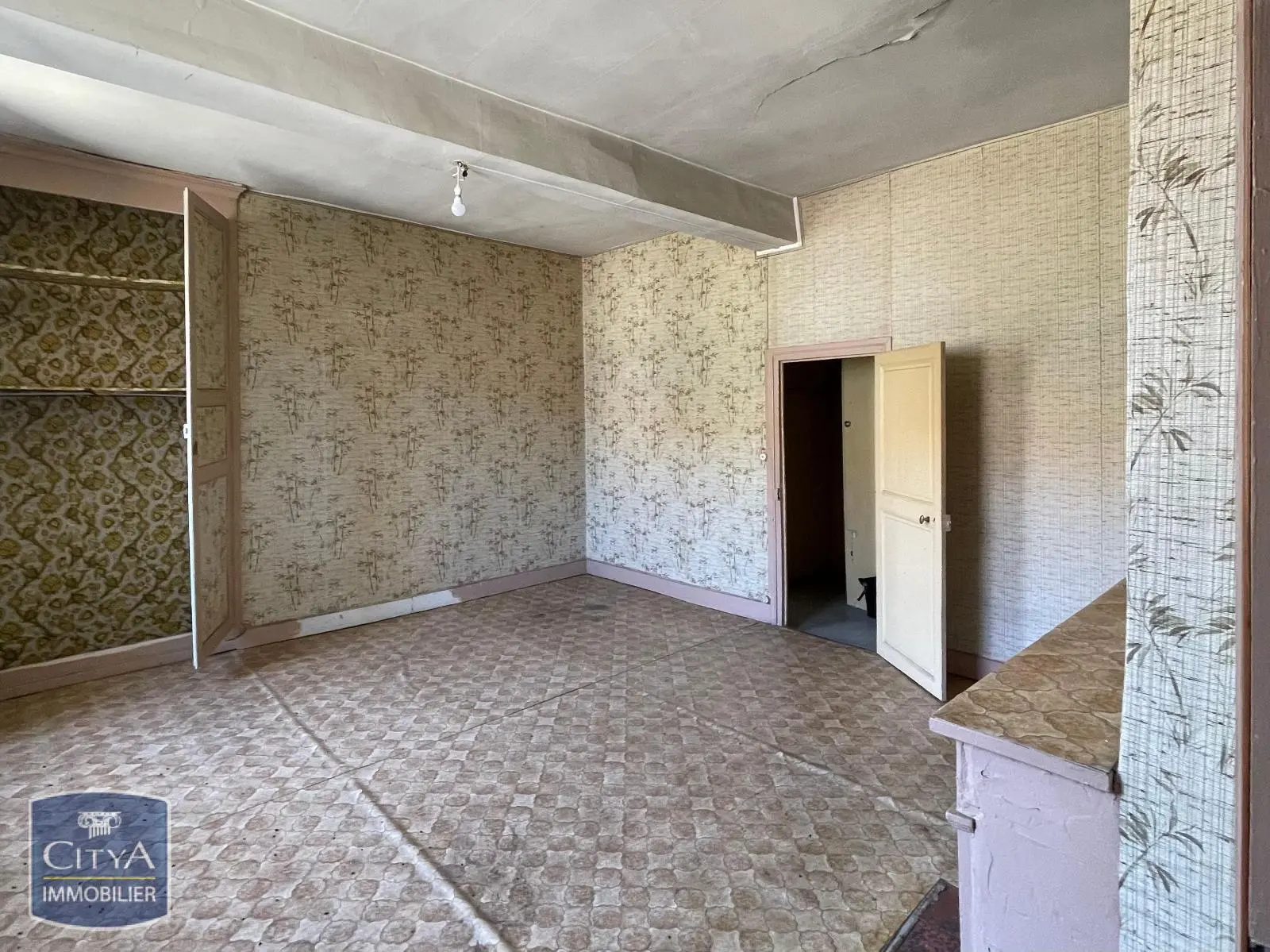 Photo 3 Immeuble 240m²