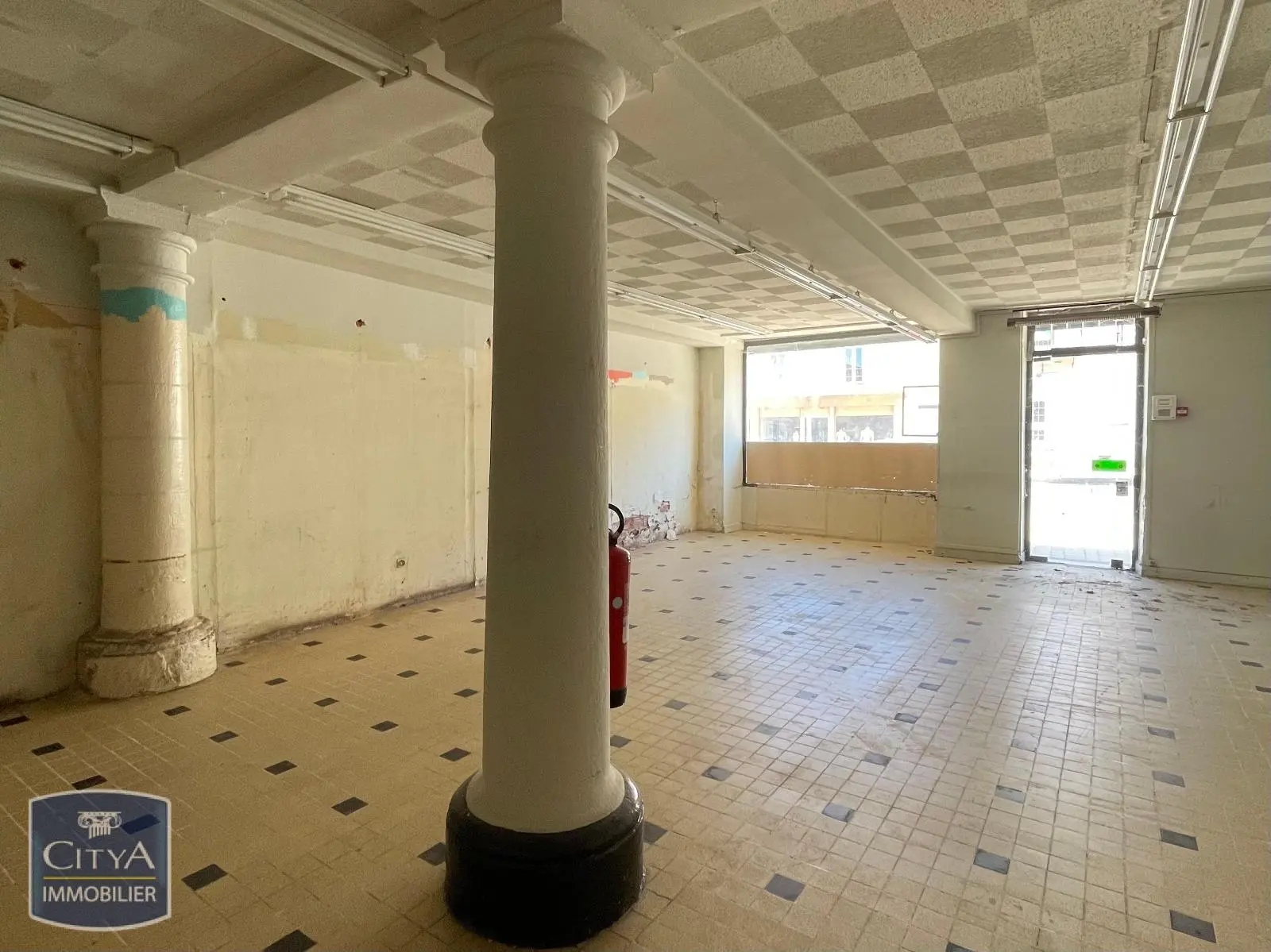 Photo 9 Immeuble 240m²