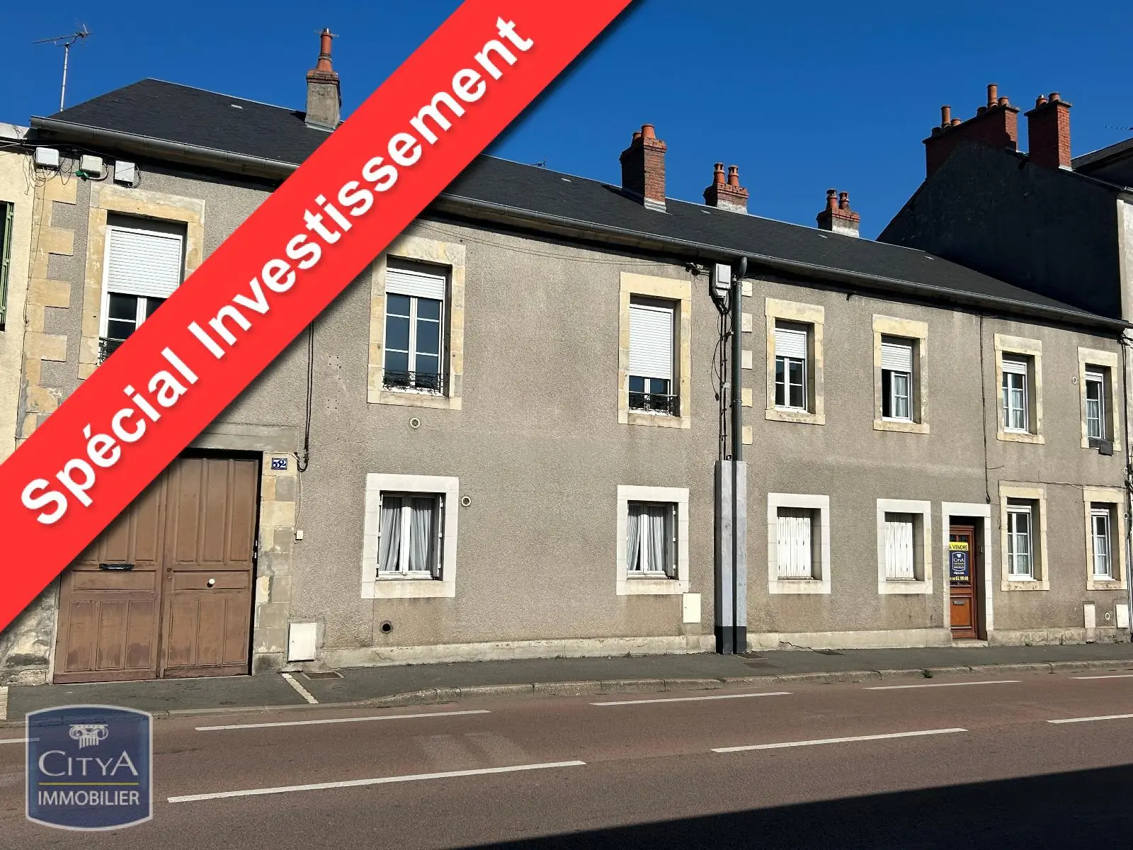 Photo 1 Immeuble 247m²