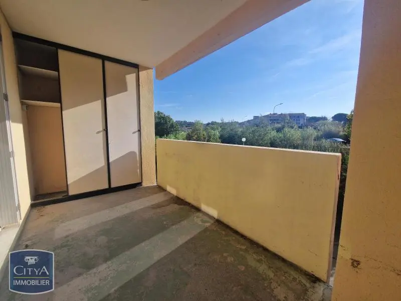Photo 2 Appartement 1 pièce 30.9m²