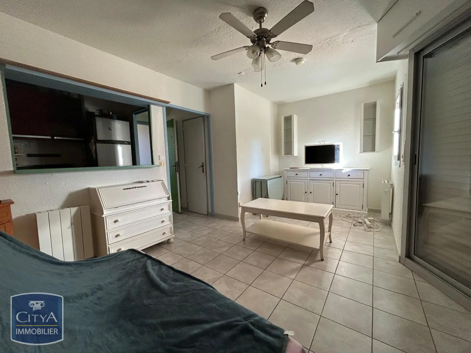 Photo 1 Appartement 1 pièce 24.03m²