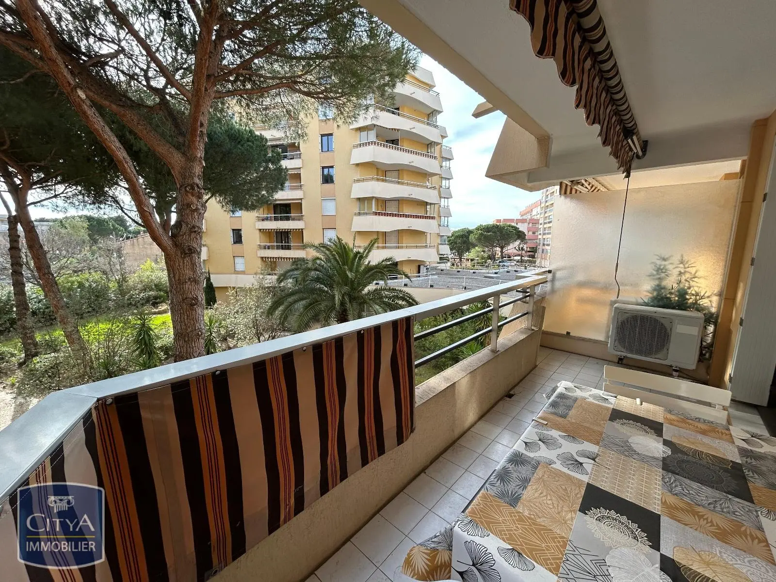 Photo 8 Appartement 1 pièce 24.86m²