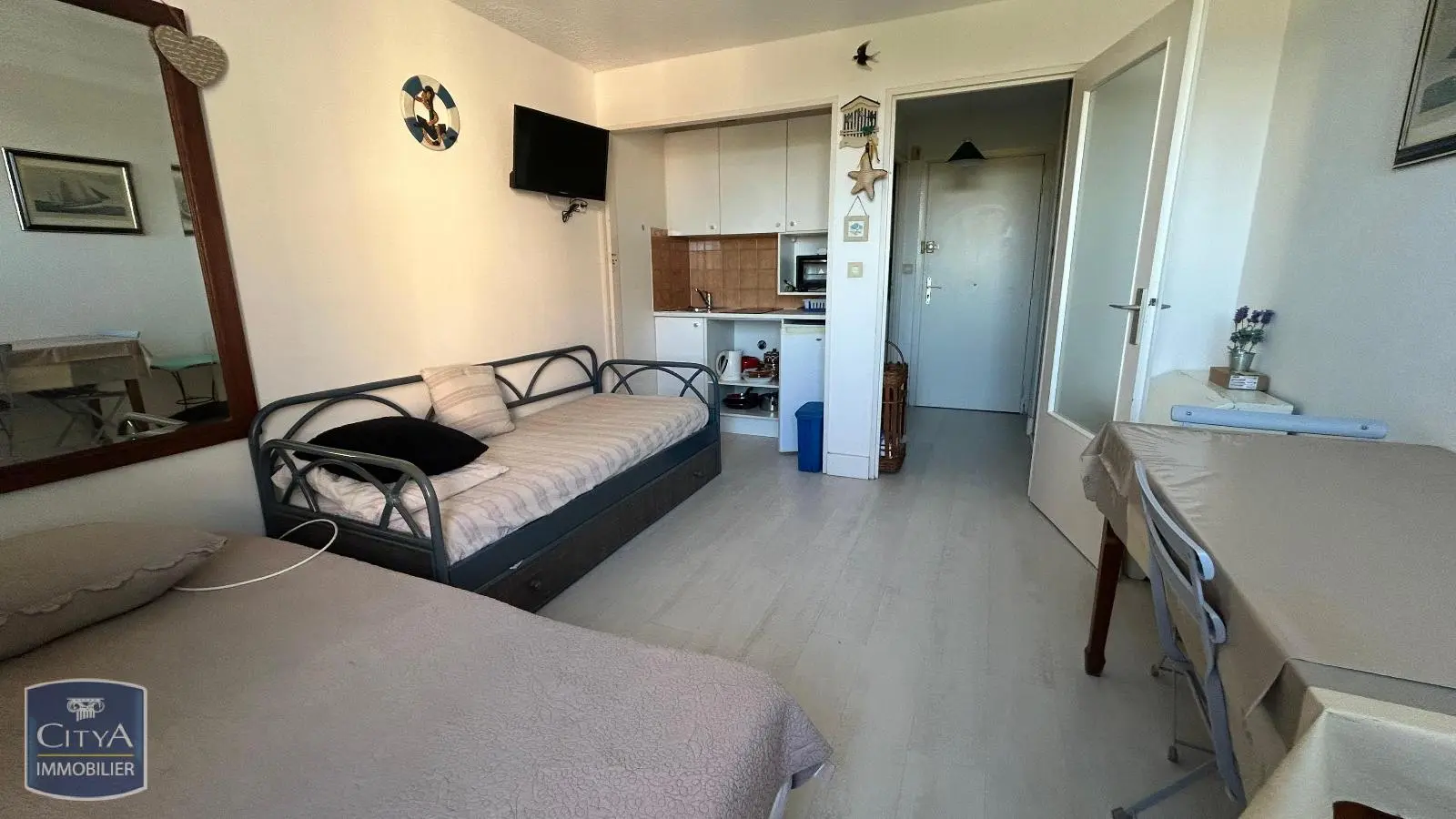 Photo 1 Appartement 1 pièce 21.02m²