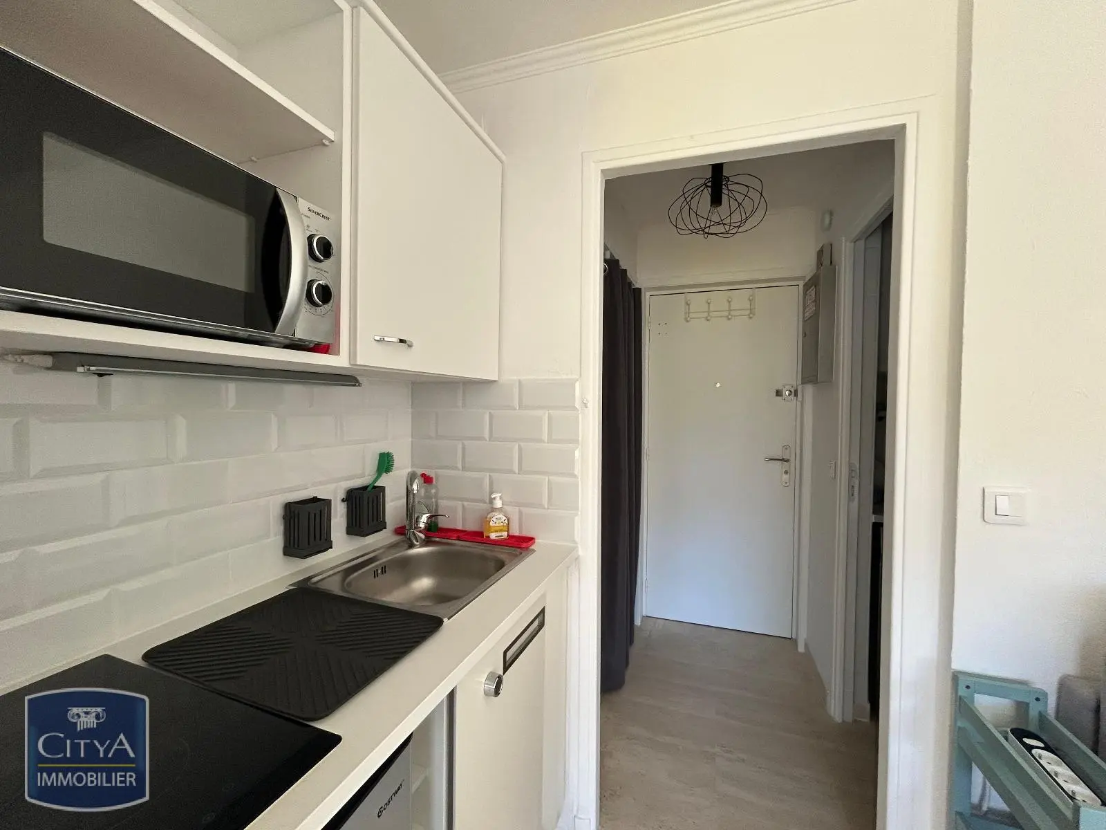 Photo 7 Appartement 1 pièce 24.77m²