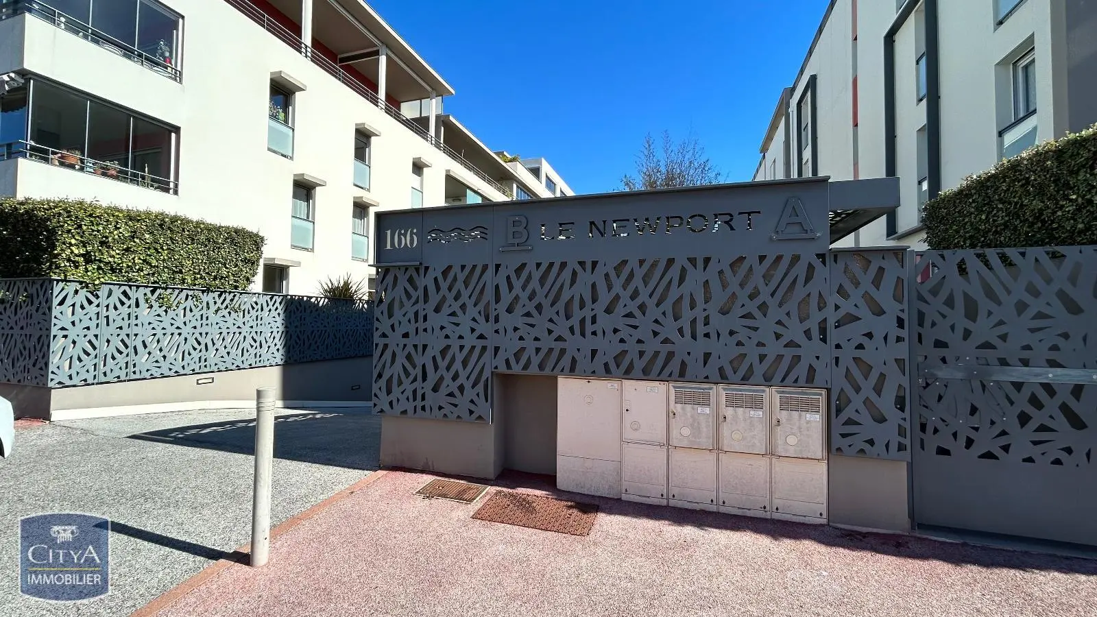 Photo 1 Parking 15m²