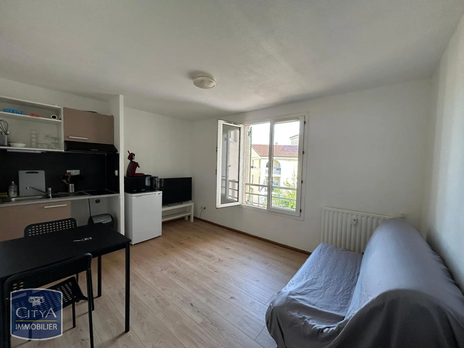 Photo 1 Appartement 1 pièce 23.16m²