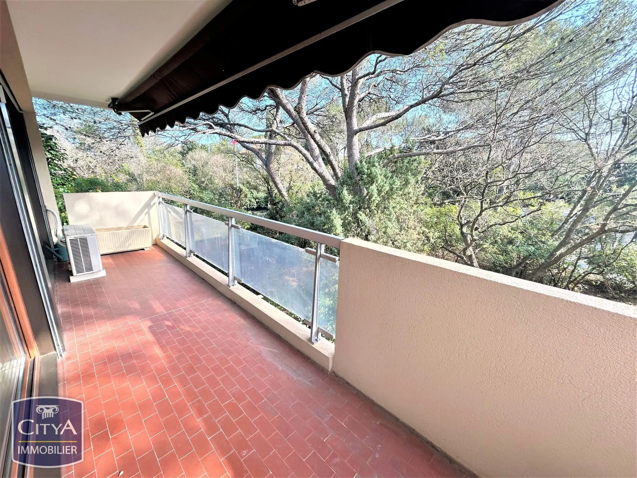 Photo 1 Appartement 4 pièces 84m²