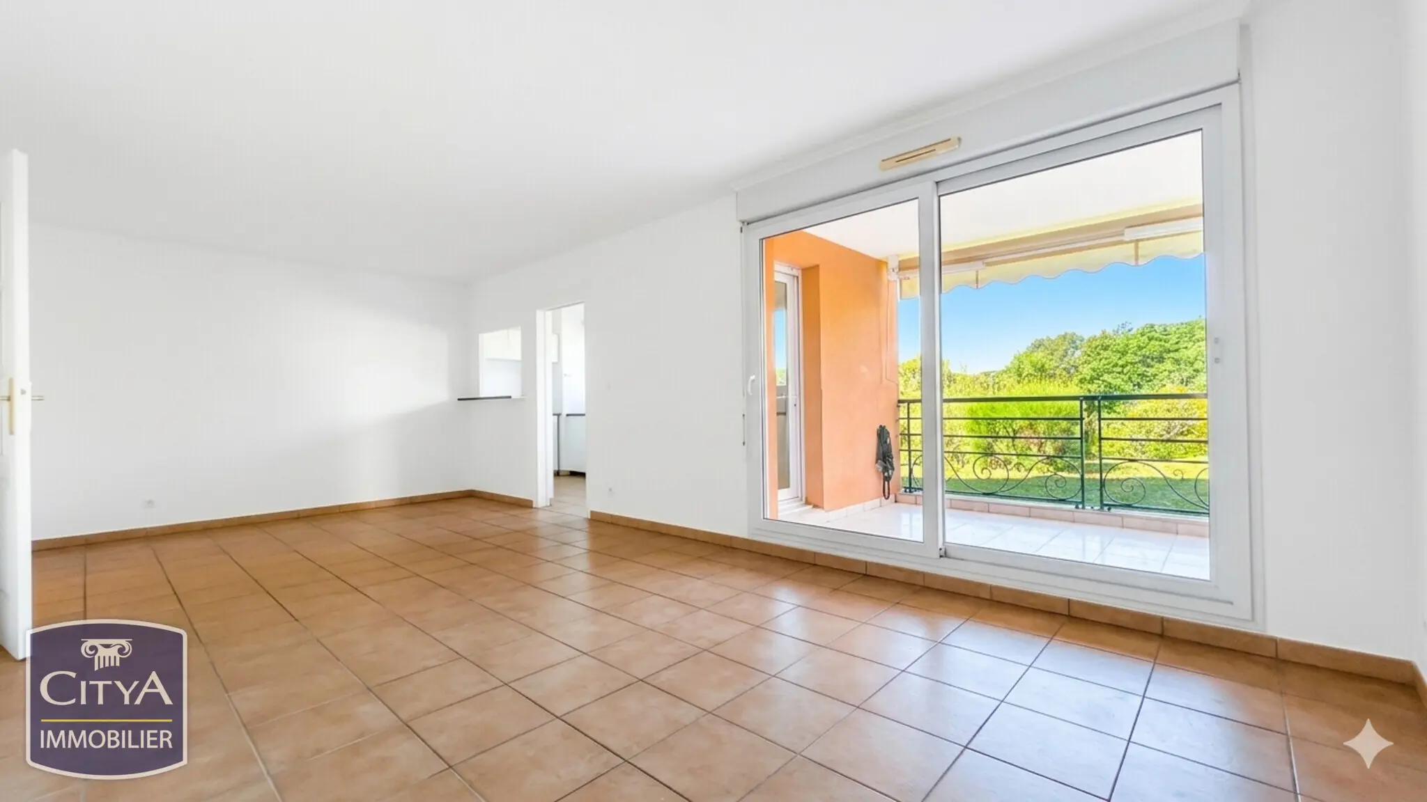 Photo 2 Appartement 3 pièces 71m²
