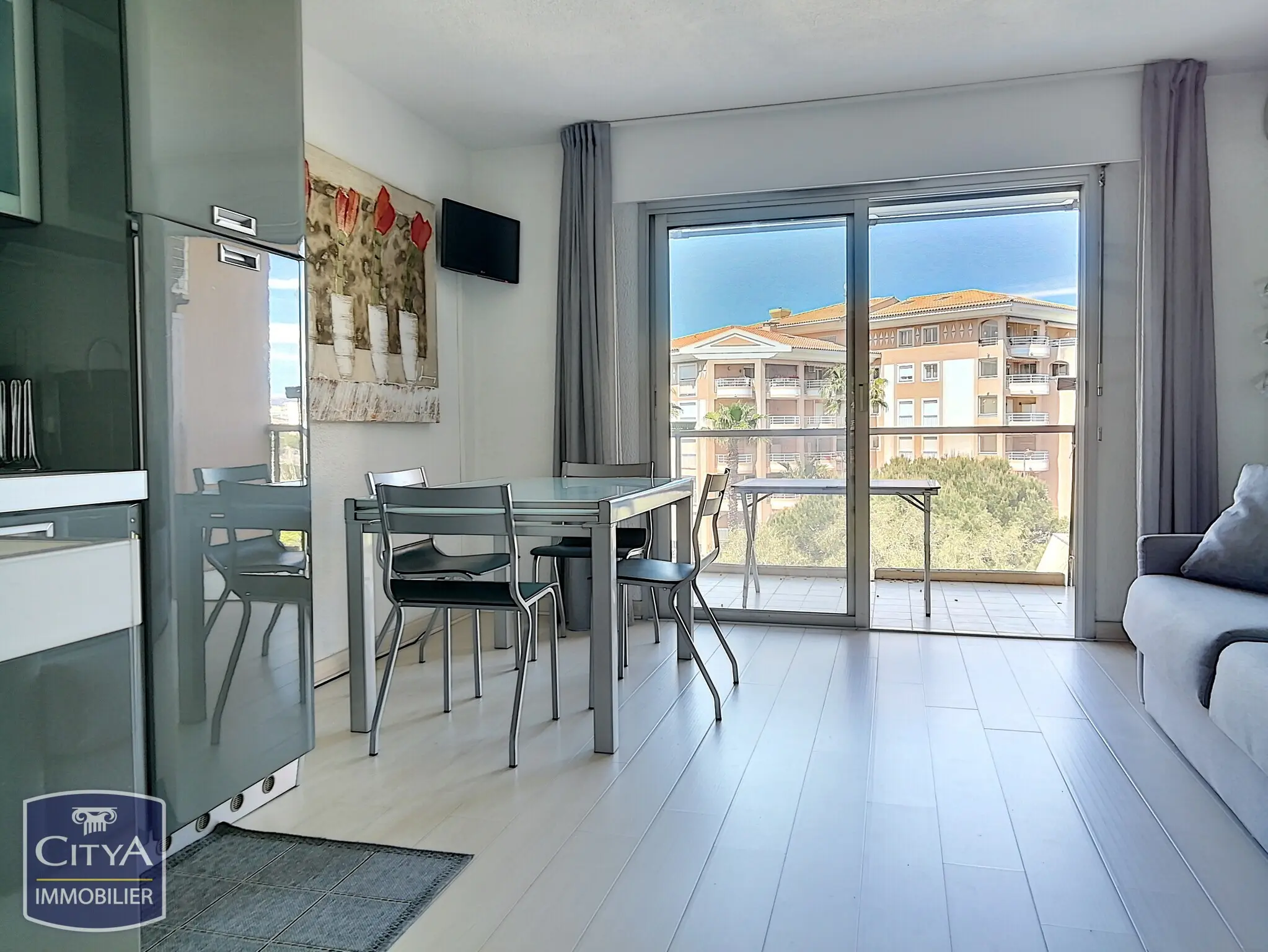 Photo 2 Appartement 1 pièce 26.6m²