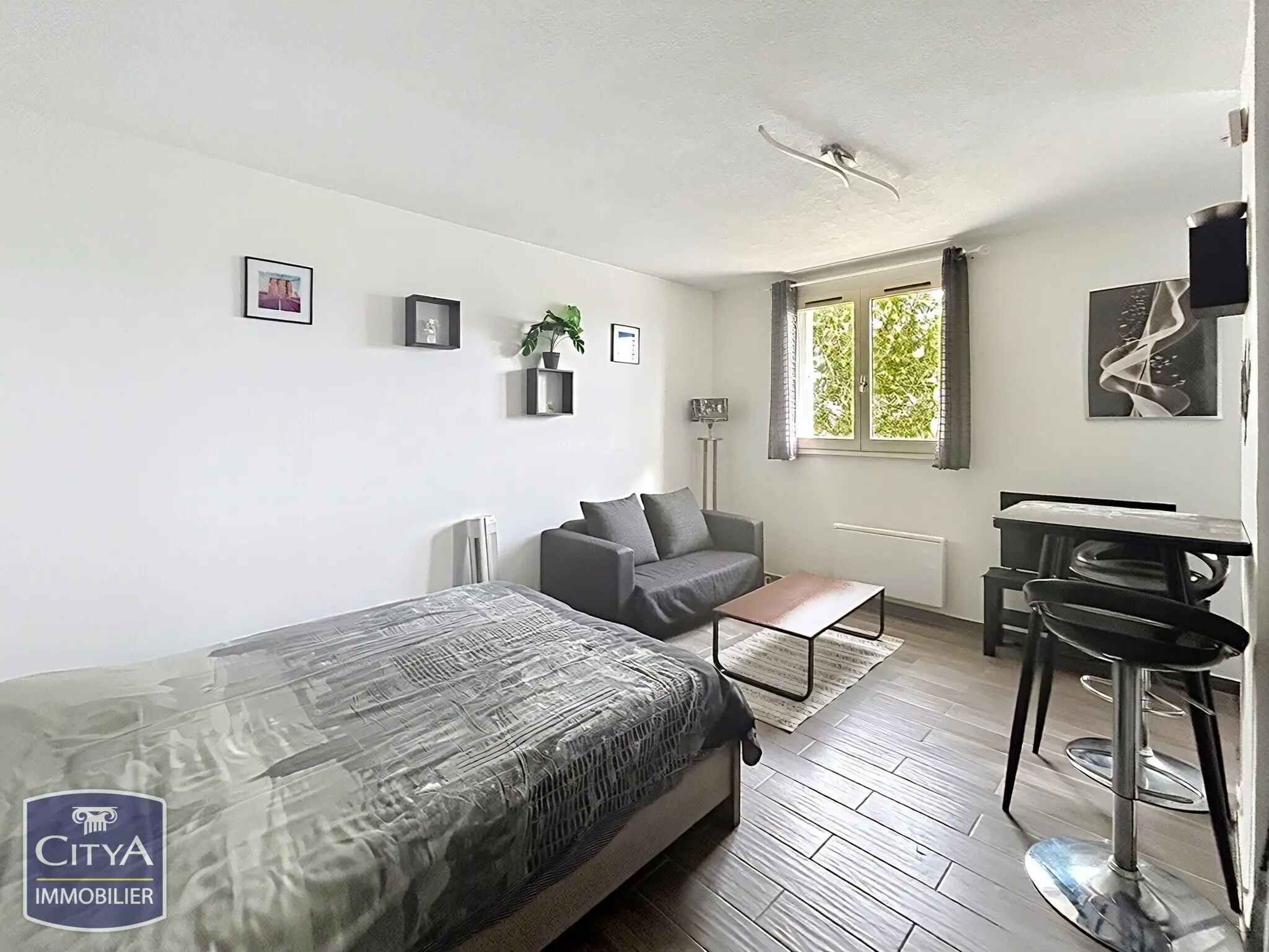 Photo 1 Appartement 1 pièce 23.09m²