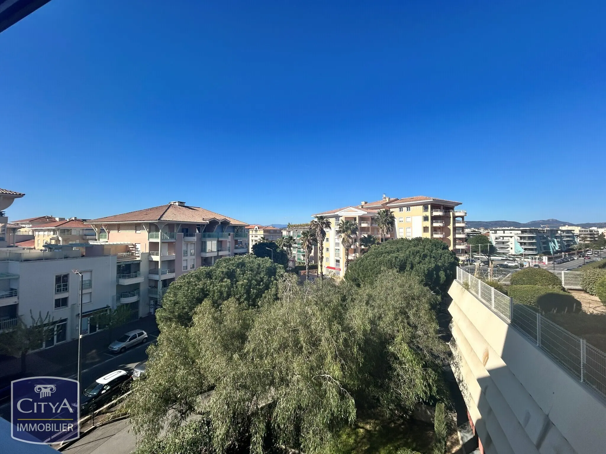 Photo 2 Appartement 1 pièce 26.6m²