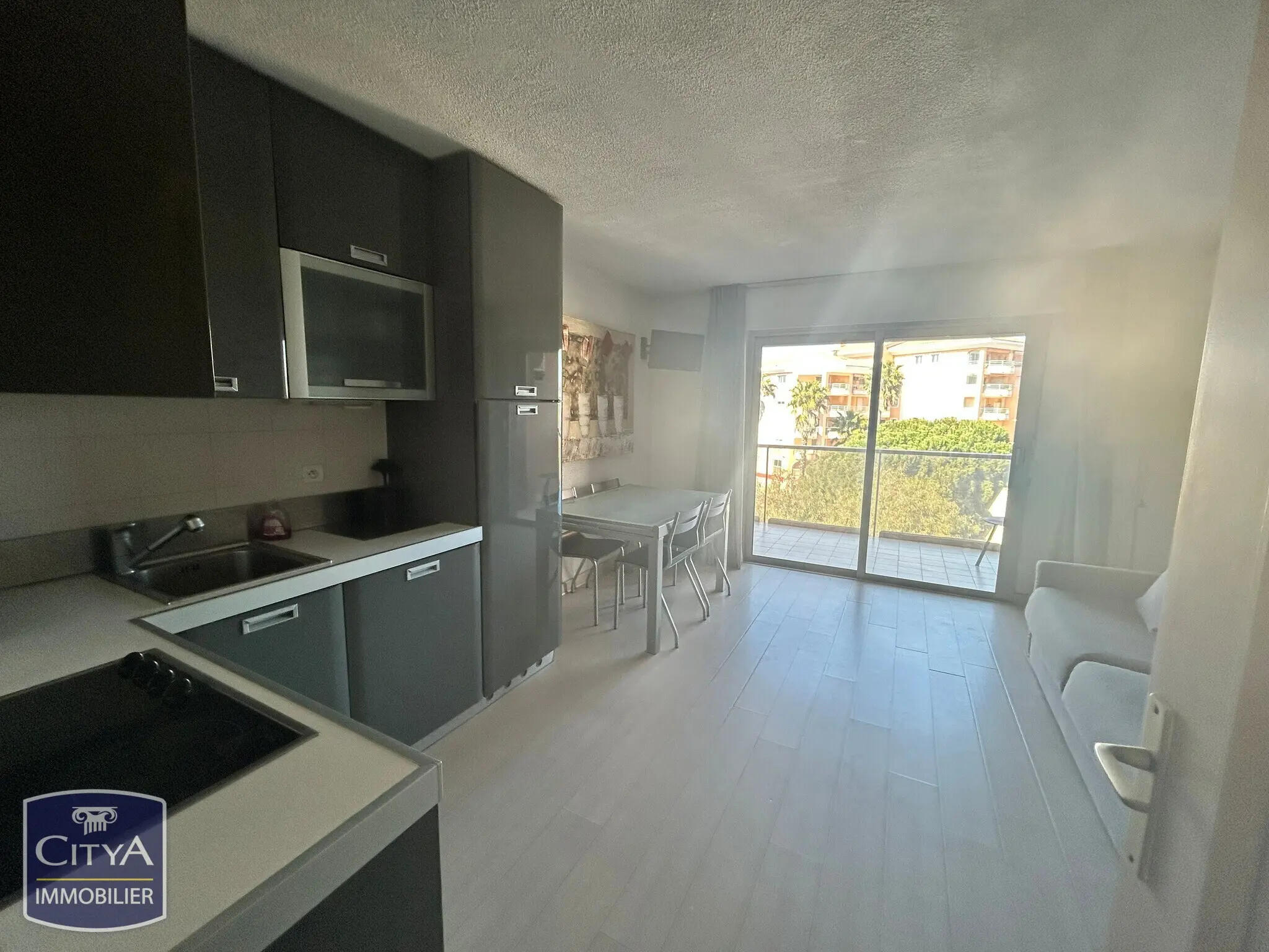 Photo 3 Appartement 1 pièce 26.6m²