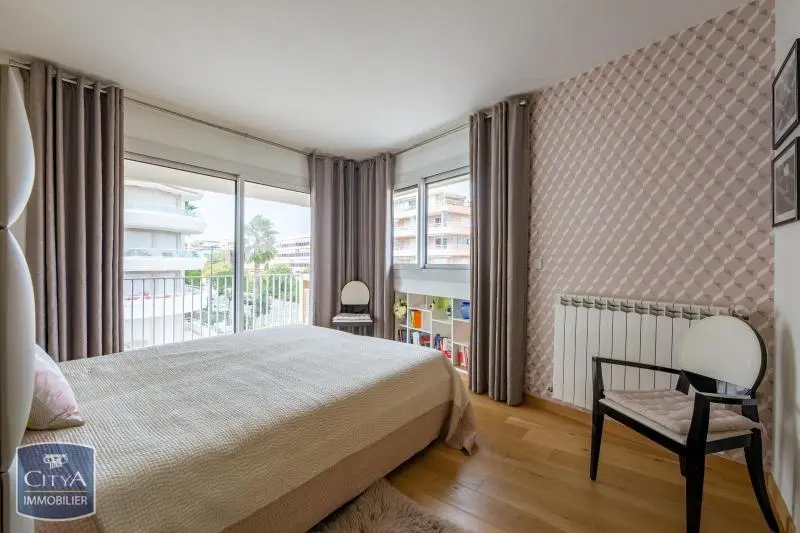 Photo 9 Appartement 4 pièces 90m²