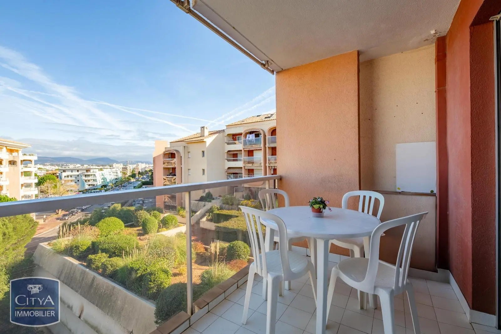 Photo 2 Appartement 1 pièce 26.46m²