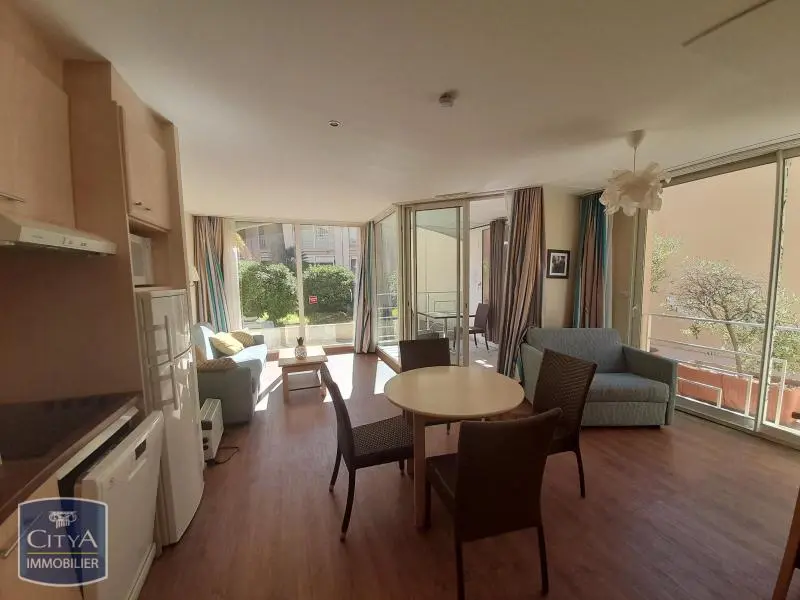 Photo 2 appartement Fréjus