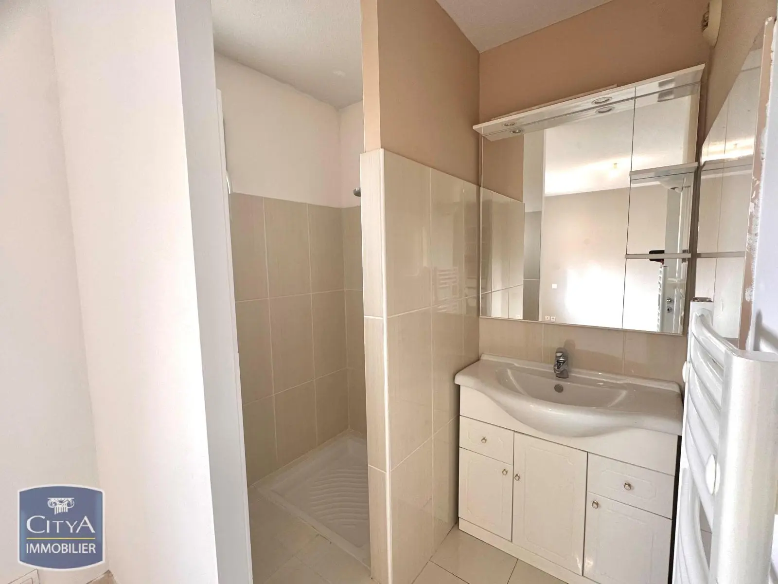 Photo 7 Appartement 4 pièces 101m²