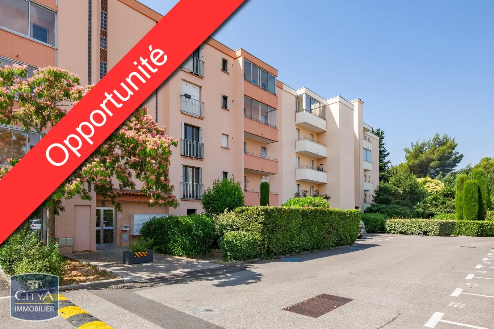 Photo 1 Appartement 1 pièce 22.16m²