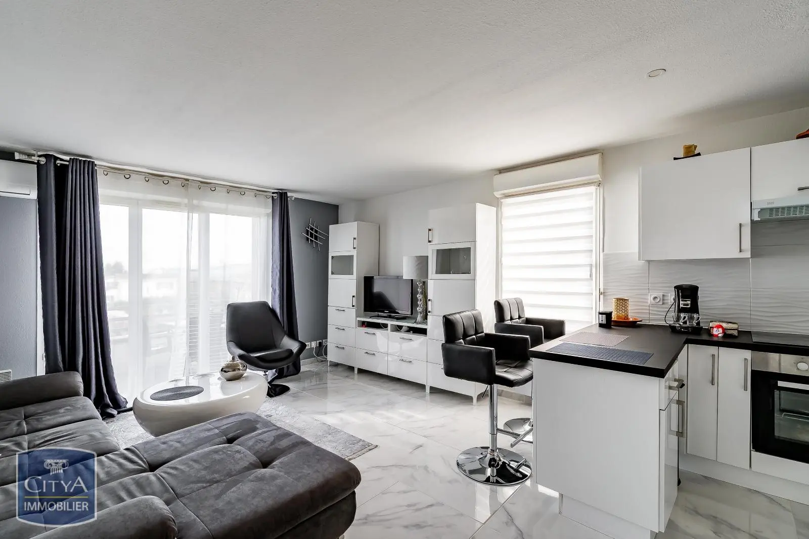Photo 1 Appartement 2 pièces 50.26m²
