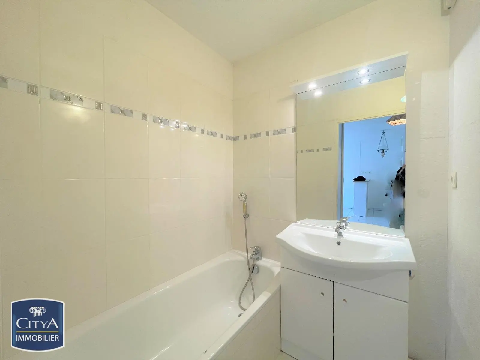 Photo 3 Appartement 3 pièces 56.76m²