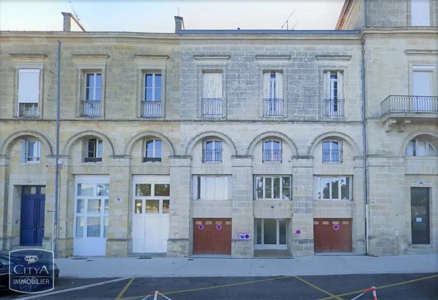 Photo 1 Parking 15m²