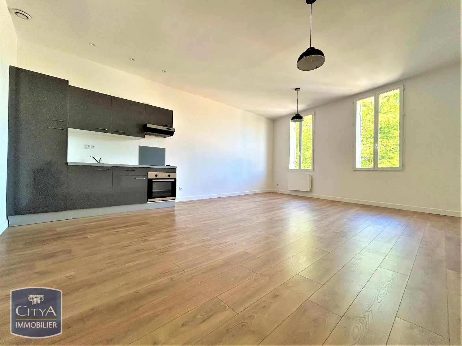 Photo 1 Appartement 4 pièces 89.89m²