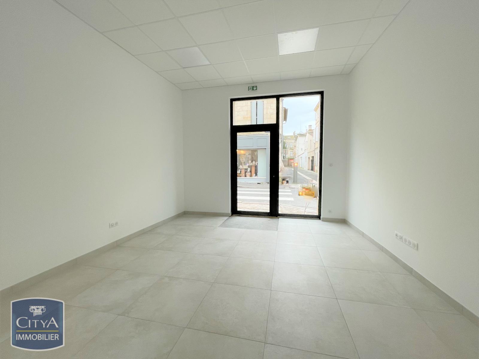 Photo Local Commercial 27m²
