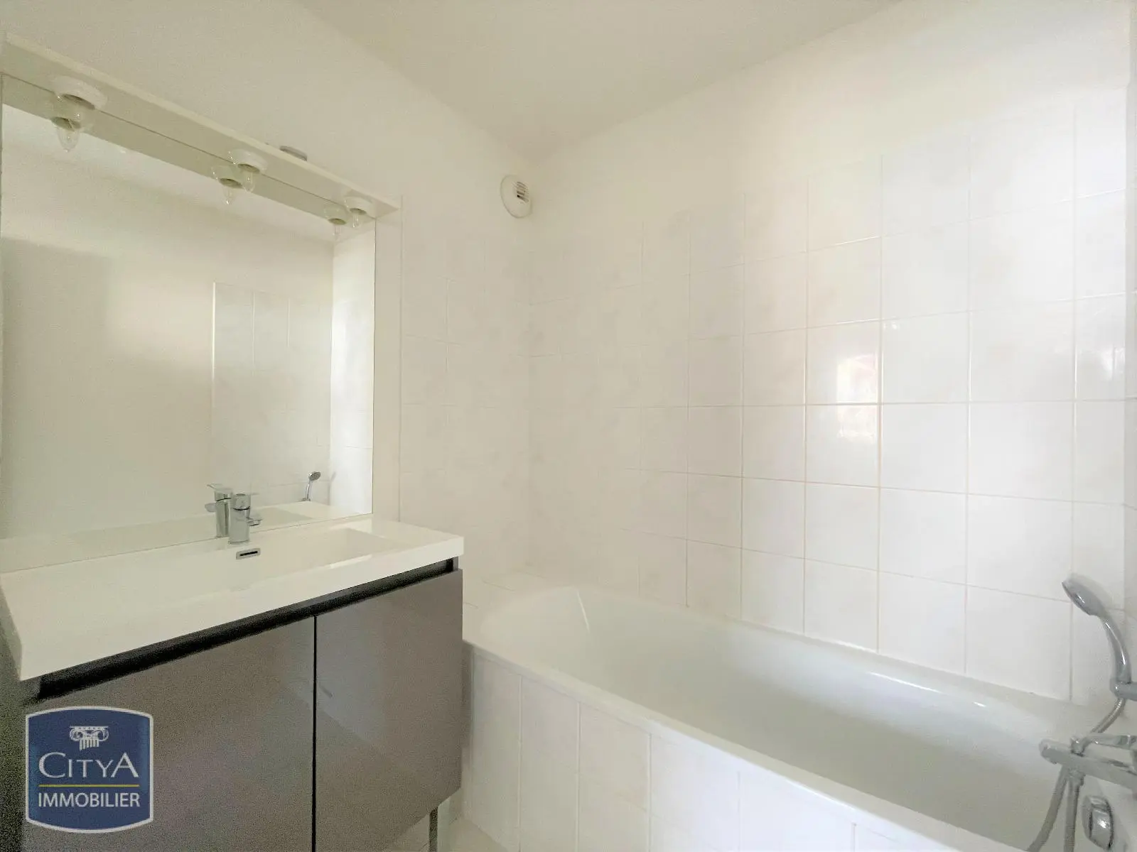 Photo 5 Appartement 2 pièces 45.82m²