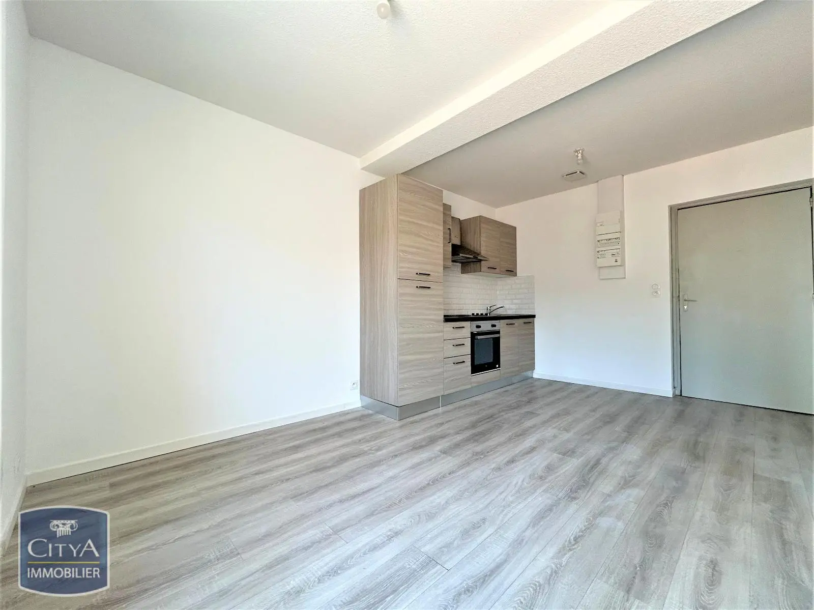 Photo 2 Appartement 2 pièces 30.56m²