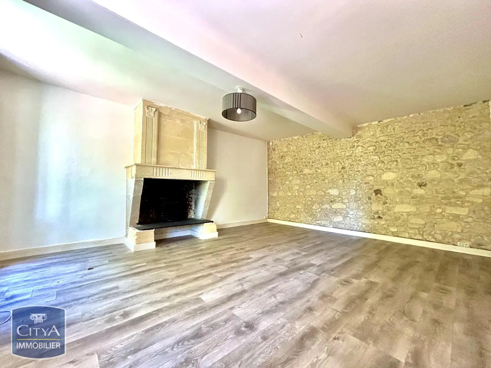 Photo 1 Maison 4 pièces 150.85m²