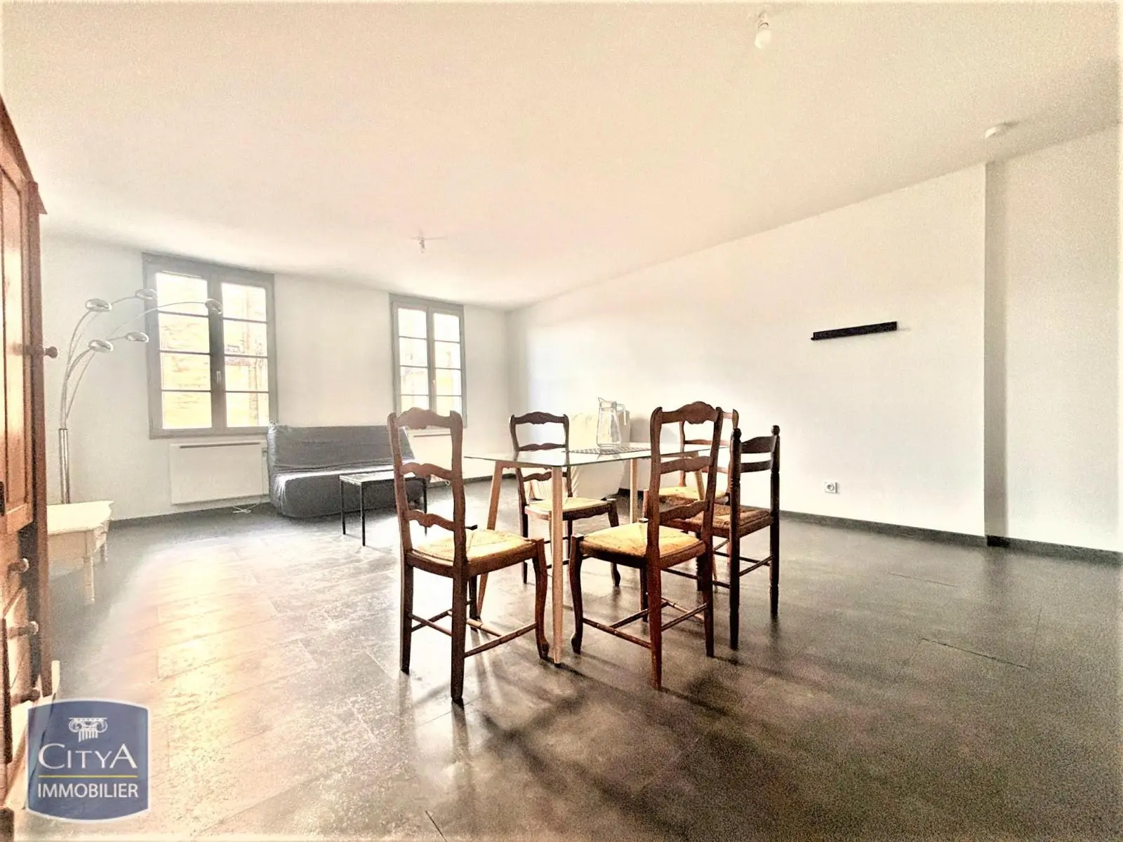 Photo 2 Appartement 2 pièces 53.43m²
