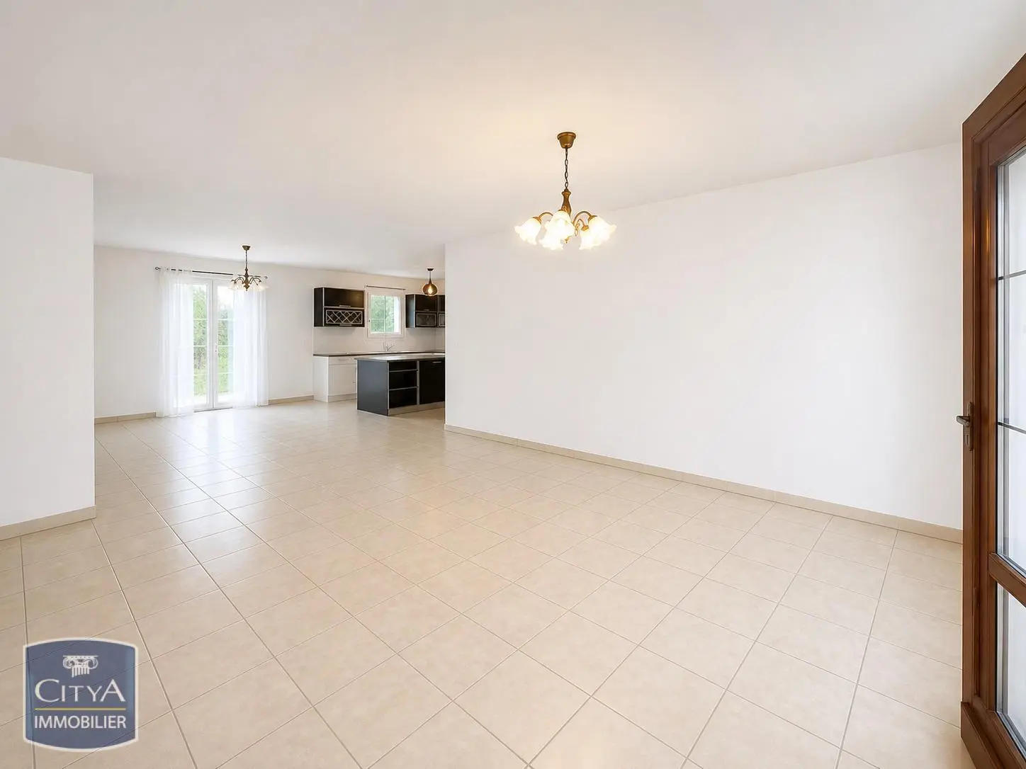 Photo 1 Maison 5 pièces 102.76m²