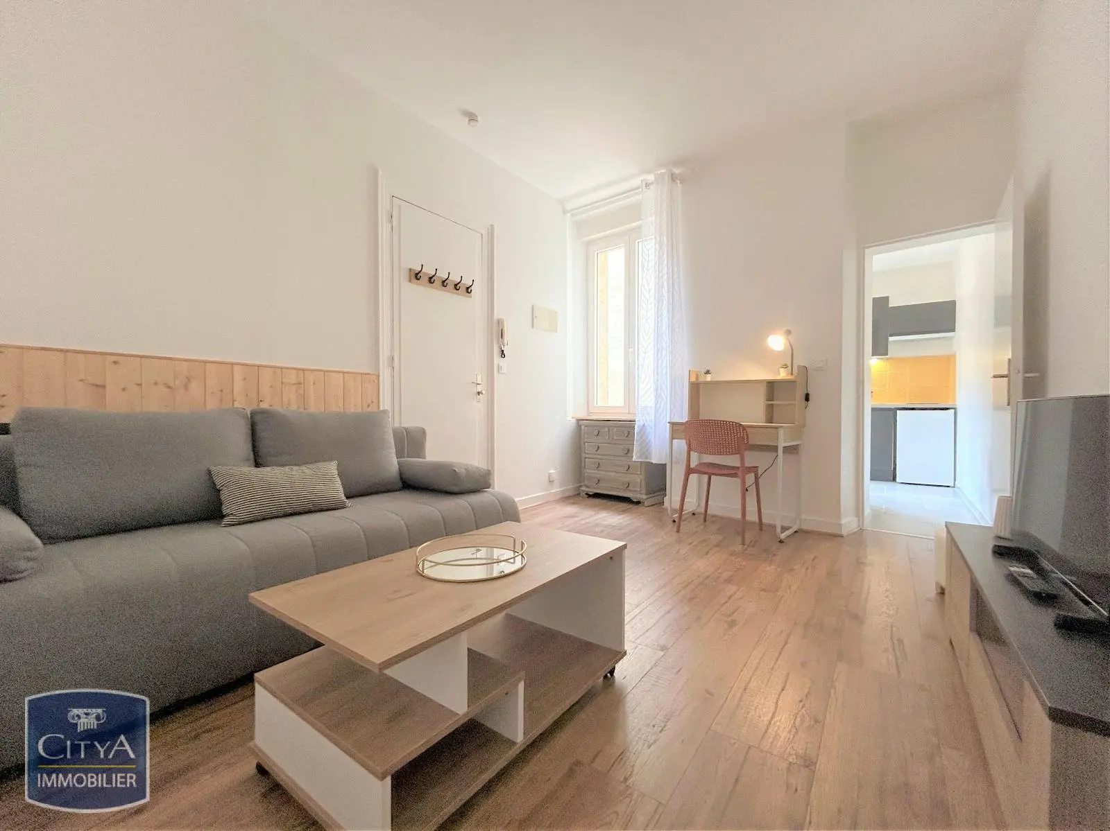 Photo 1 Appartement 1 pièce 22.5m²