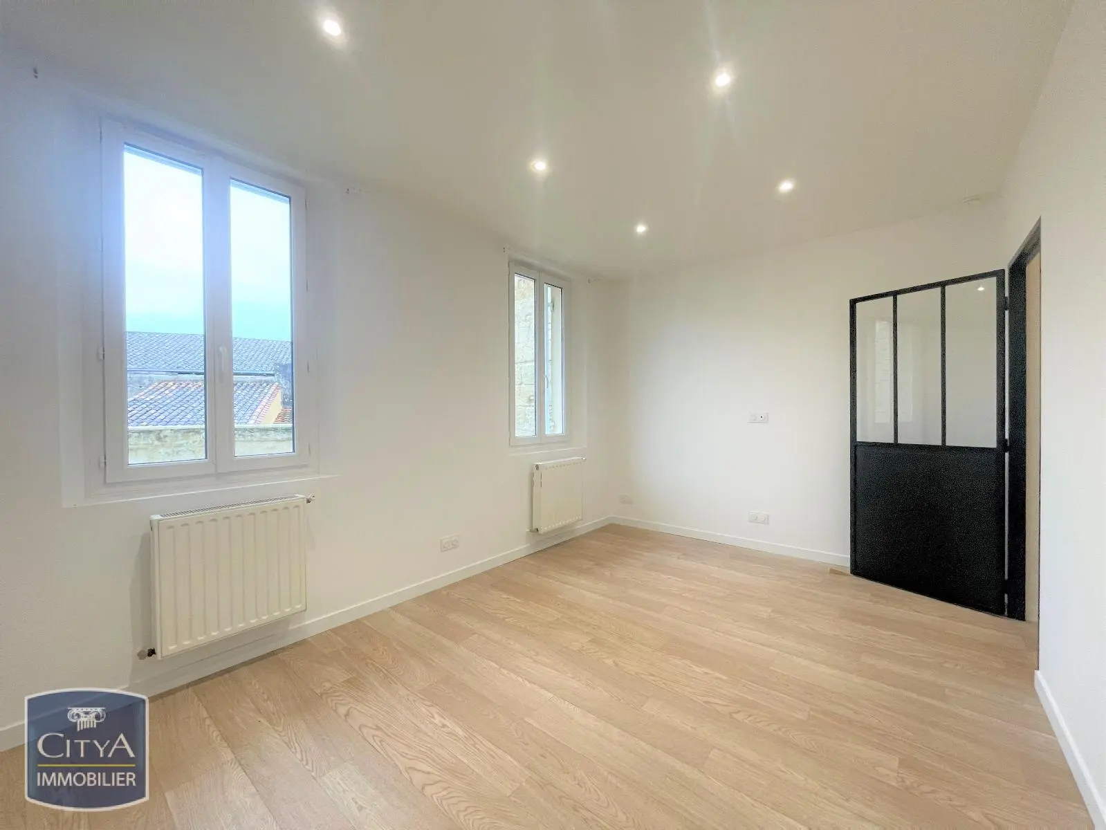 Photo 1 Appartement 2 pièces 31.8m²