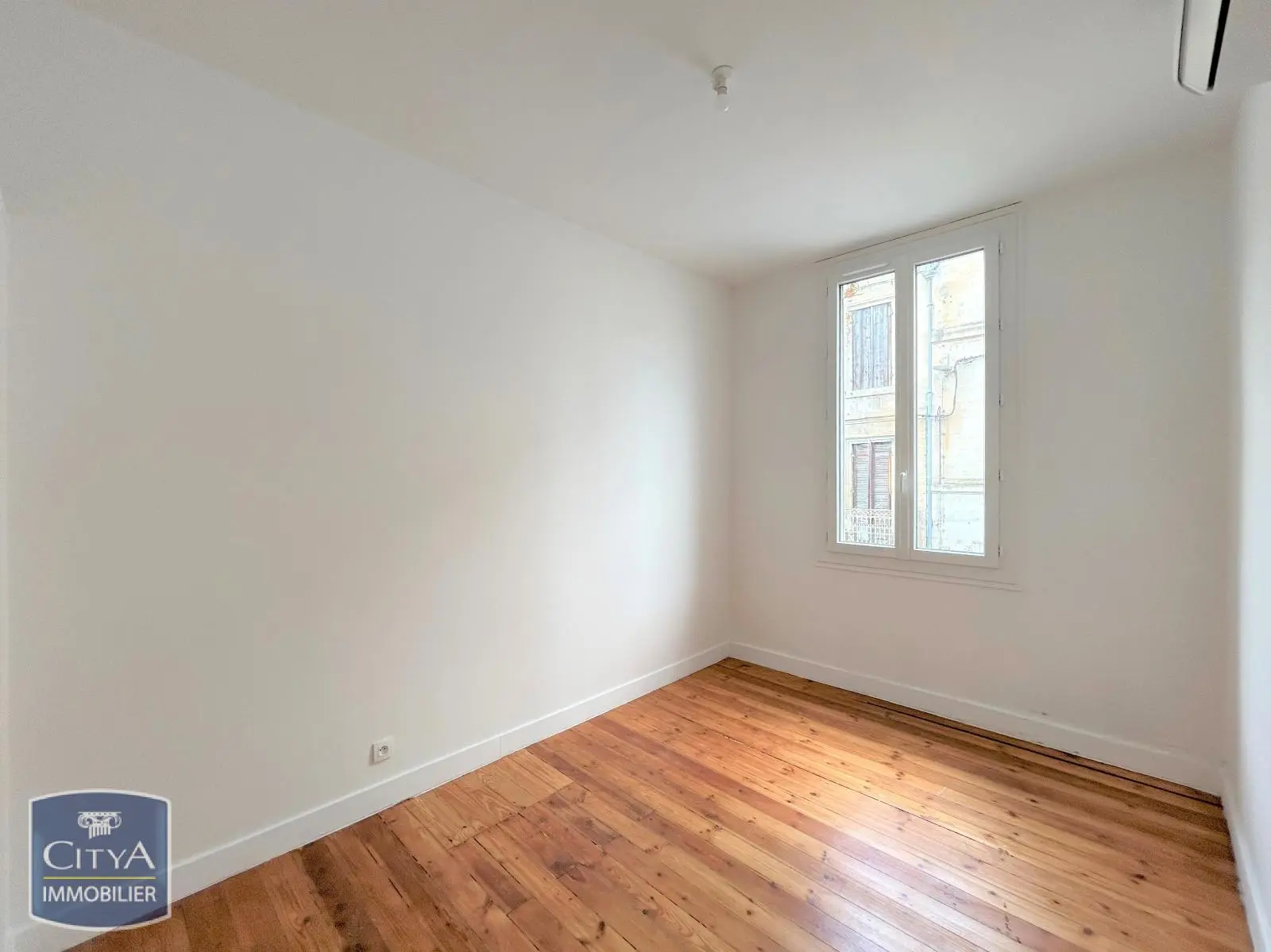 Photo 2 appartement Libourne