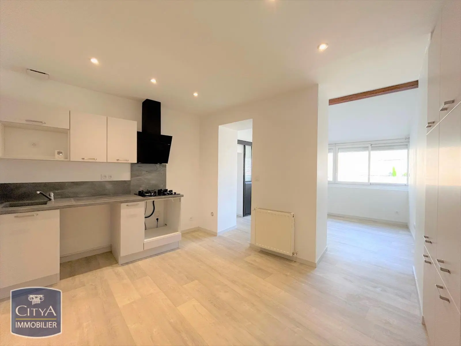 Photo 2 Appartement 2 pièces 39.96m²