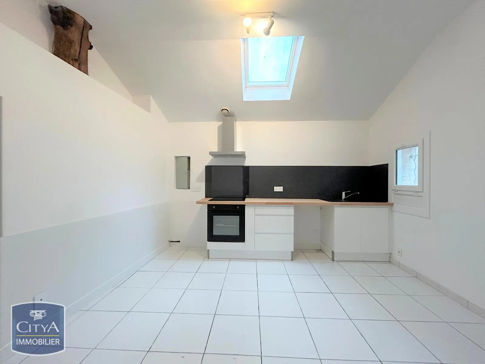 Photo 1 Maison 5 pièces 100.58m²