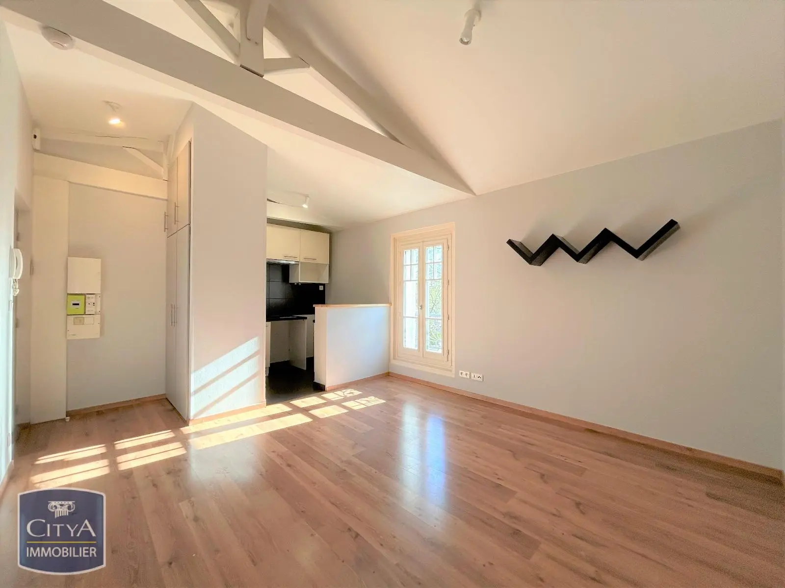 Photo 2 Appartement 1 pièce 25.8m²