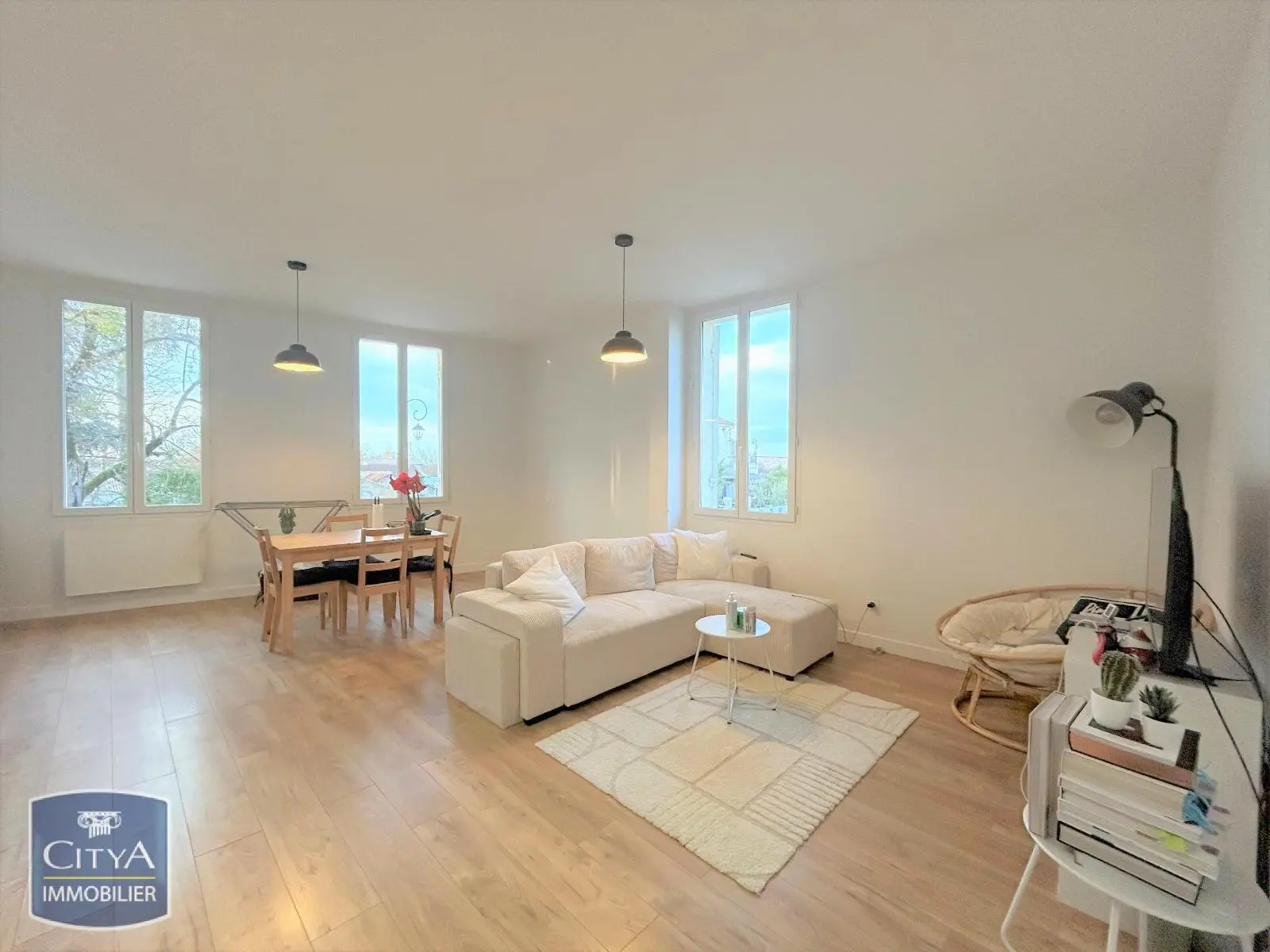 Photo 1 Appartement 4 pièces 89.89m²