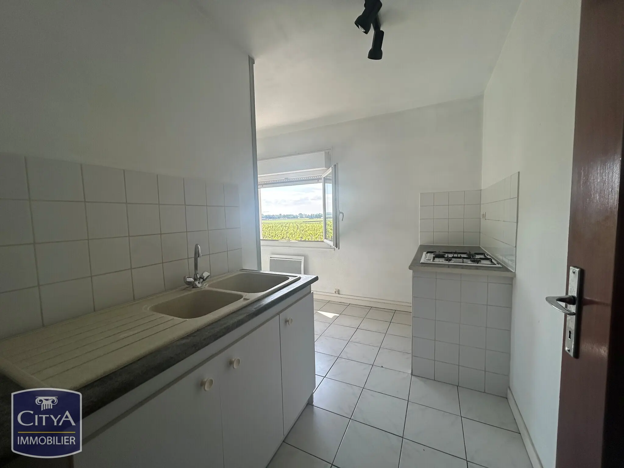 Photo 7 Immeuble 150m²