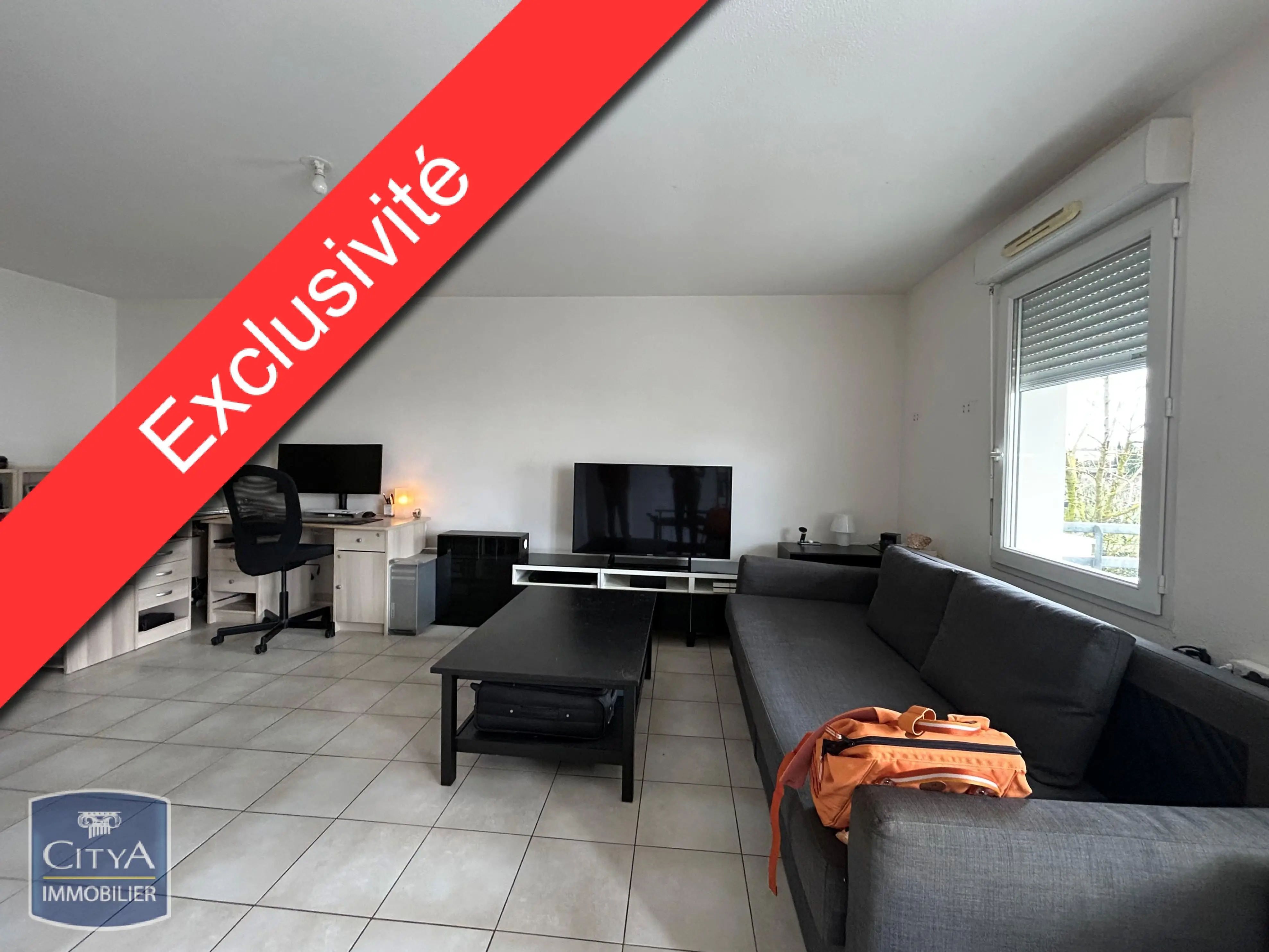 Photo 2 Appartement 1 pièce 37m²