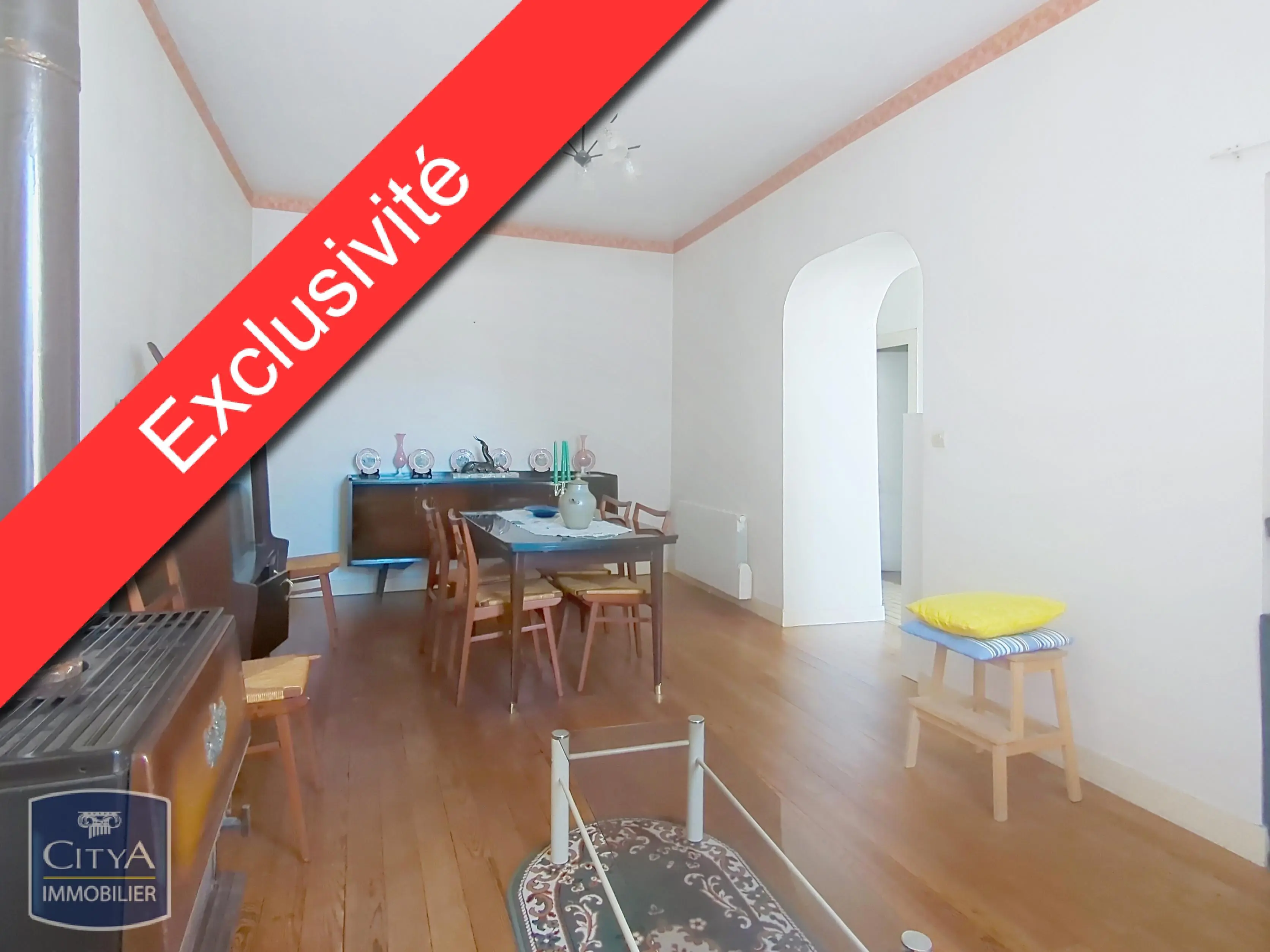 Photo 1 Maison 6 pièces 133m²