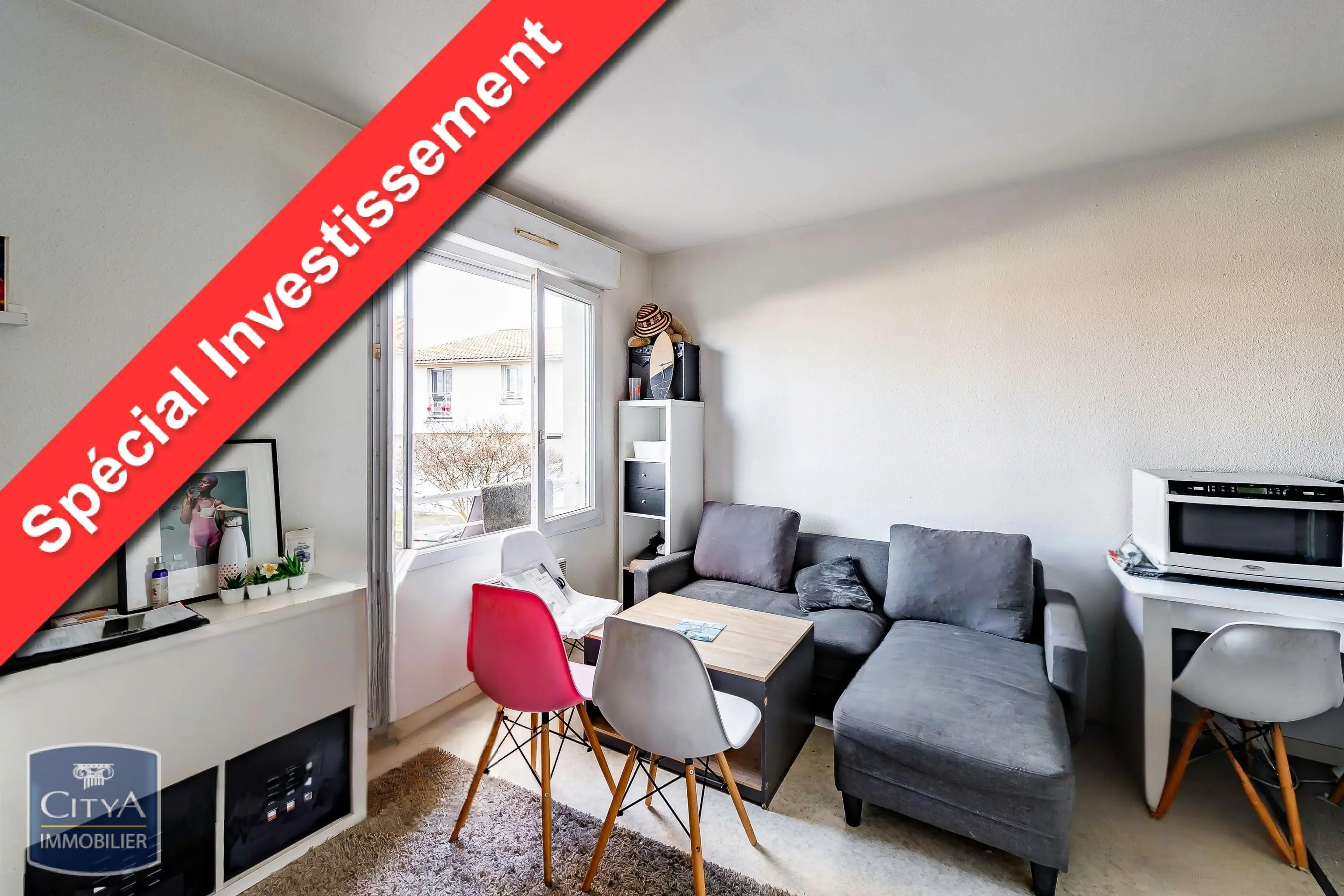 Photo 1 Appartement 1 pièce 24m²