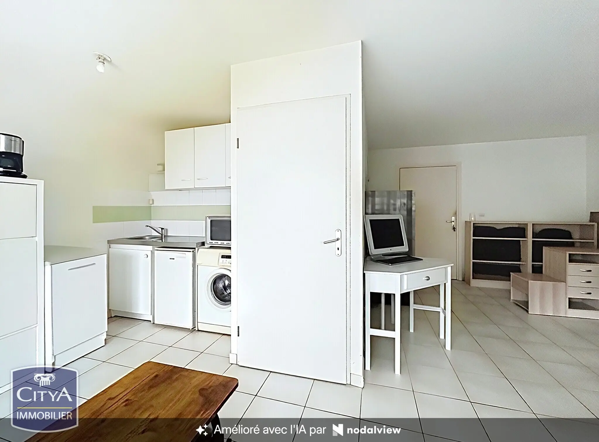 Photo 2 Appartement 1 pièce 37m²