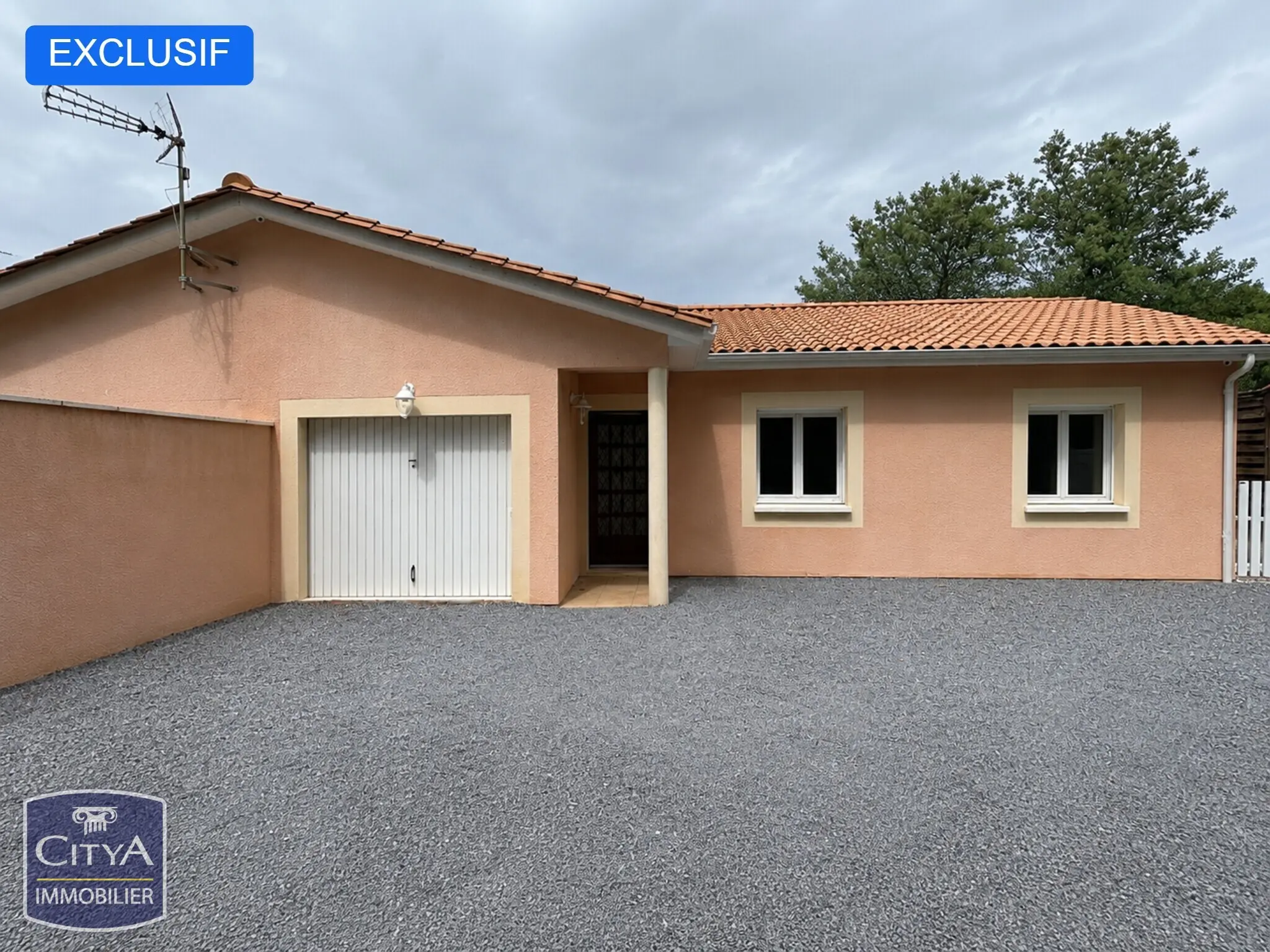 Photo 1 Maison 4 pièces 98m²