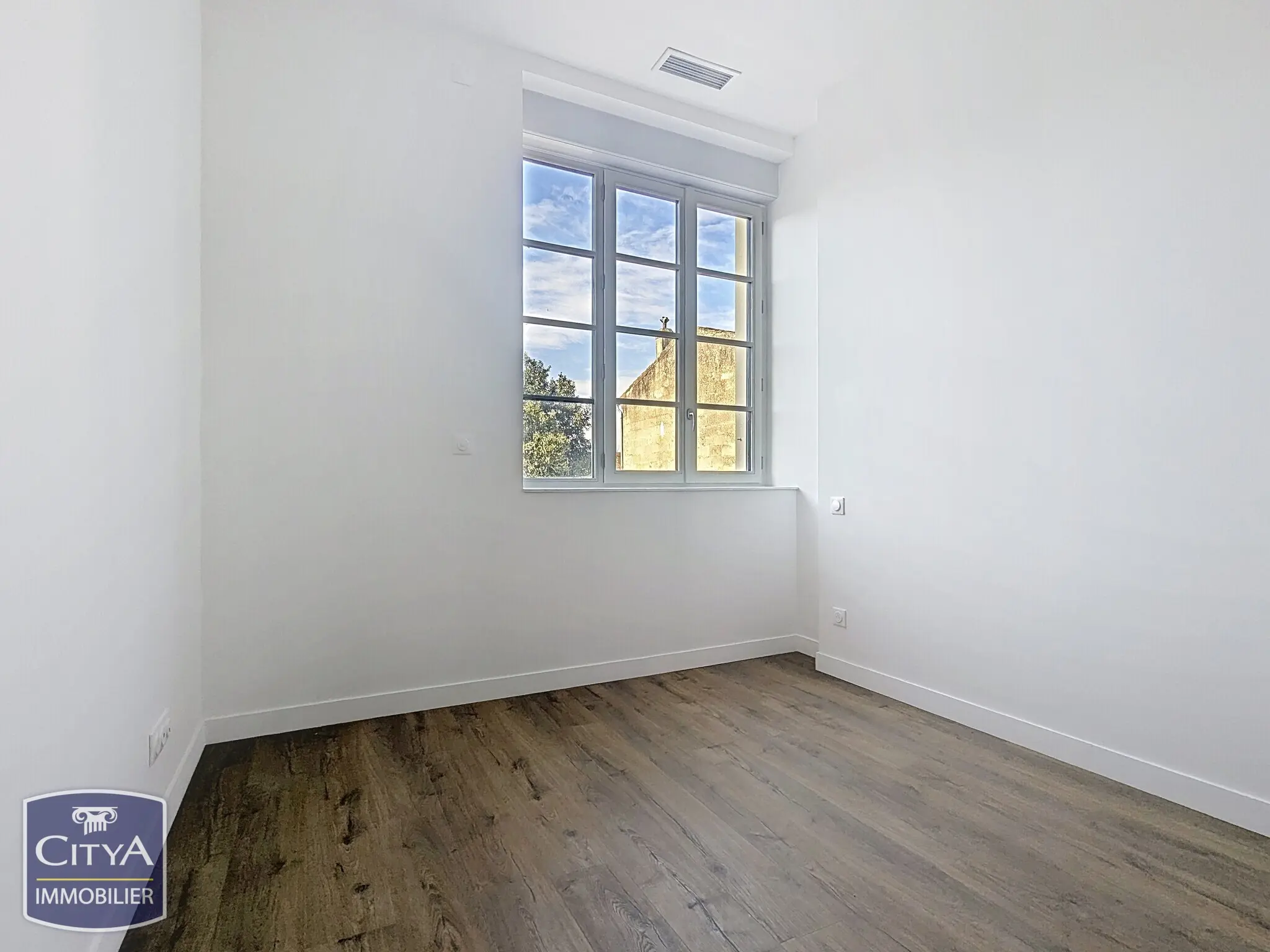 Photo 2 Appartement 4 pièces 91.73m²