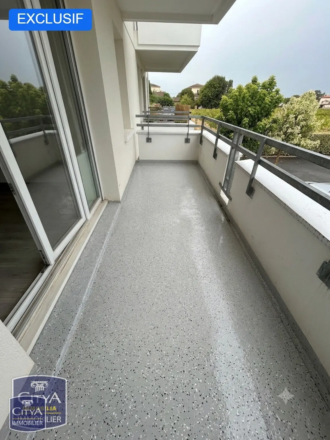 Photo 2 Appartement 1 pièce 37m²