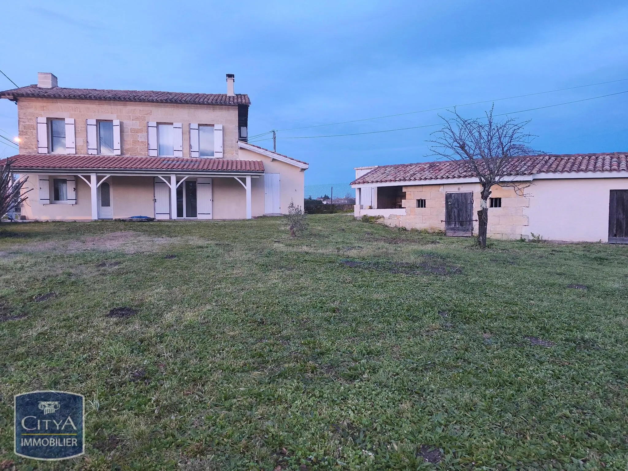 Photo 1 Maison 7 pièces 169m²