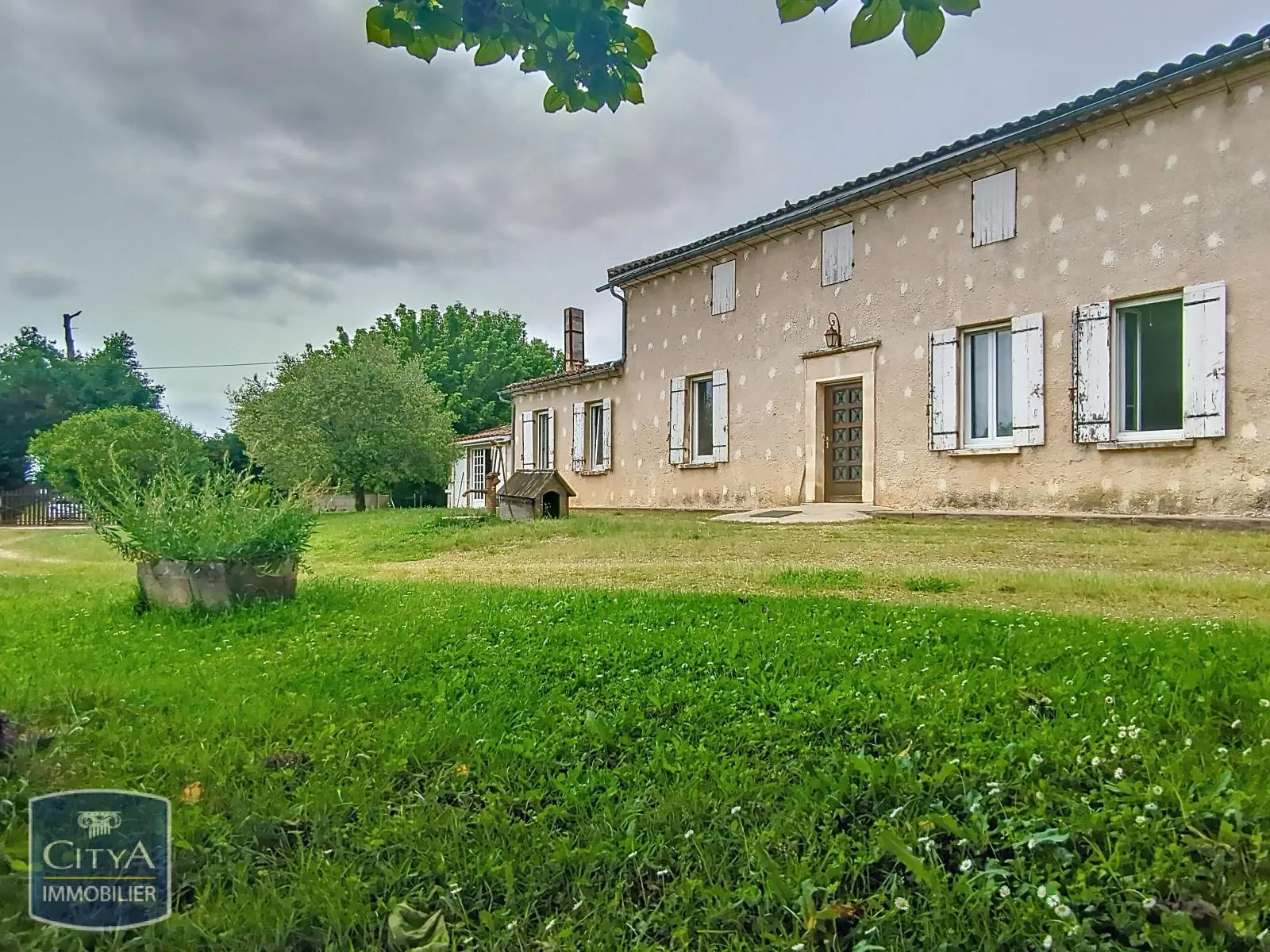 Photo 1 Maison 7 pièces 172m²