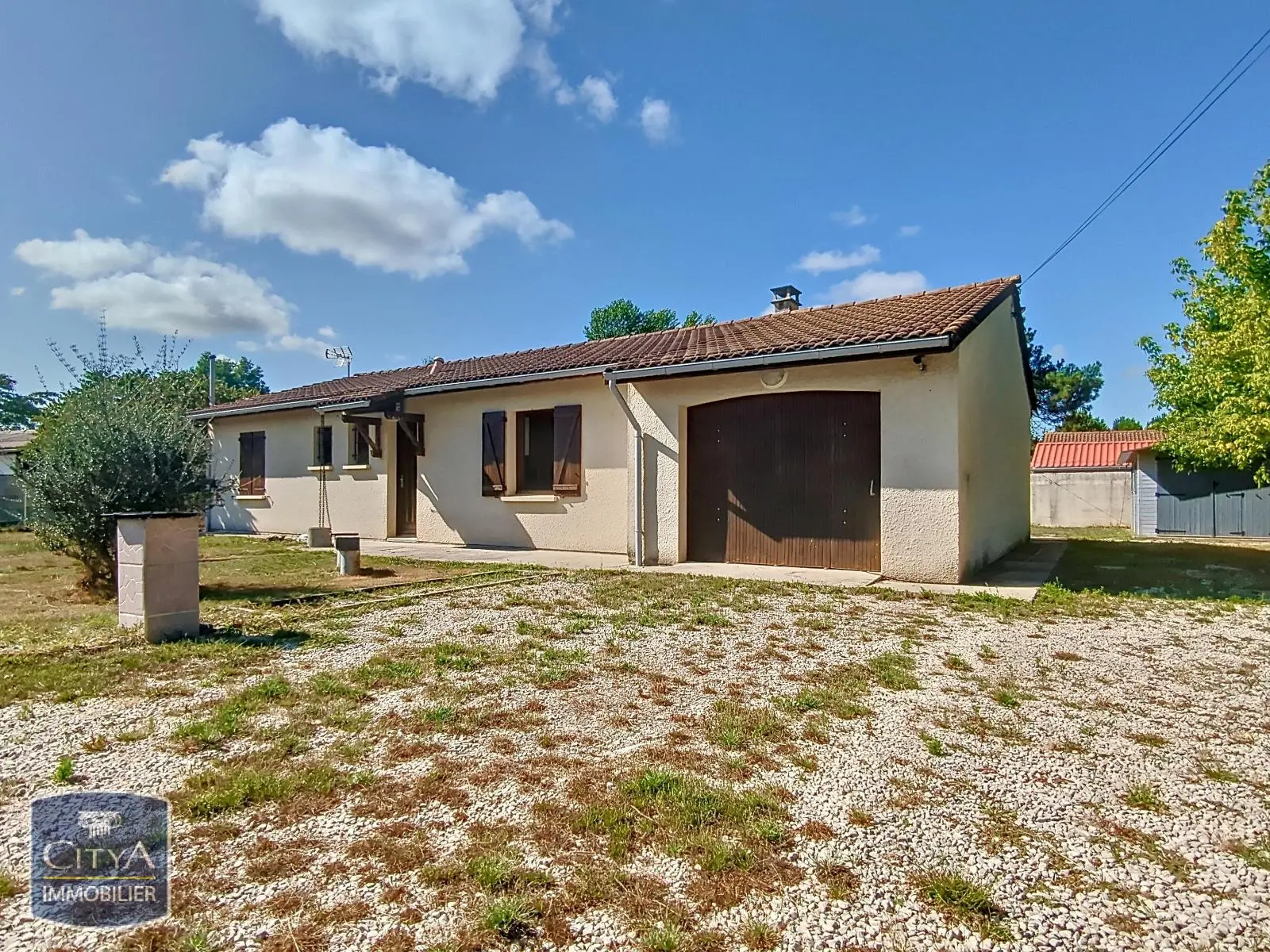 Photo 0 maison Pugnac