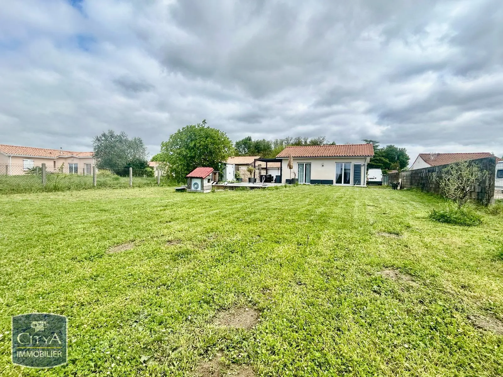 Photo 1 Maison 4 pièces 112m²